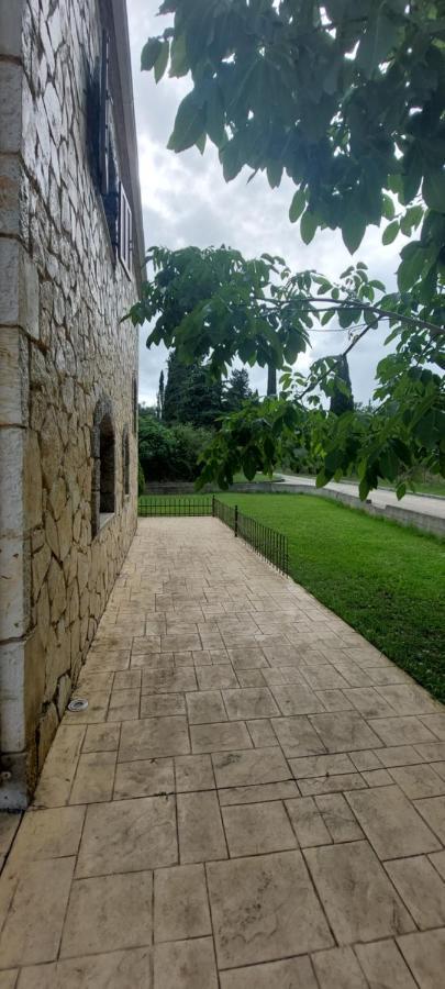 Vintage Villa Gazátika Buitenkant foto